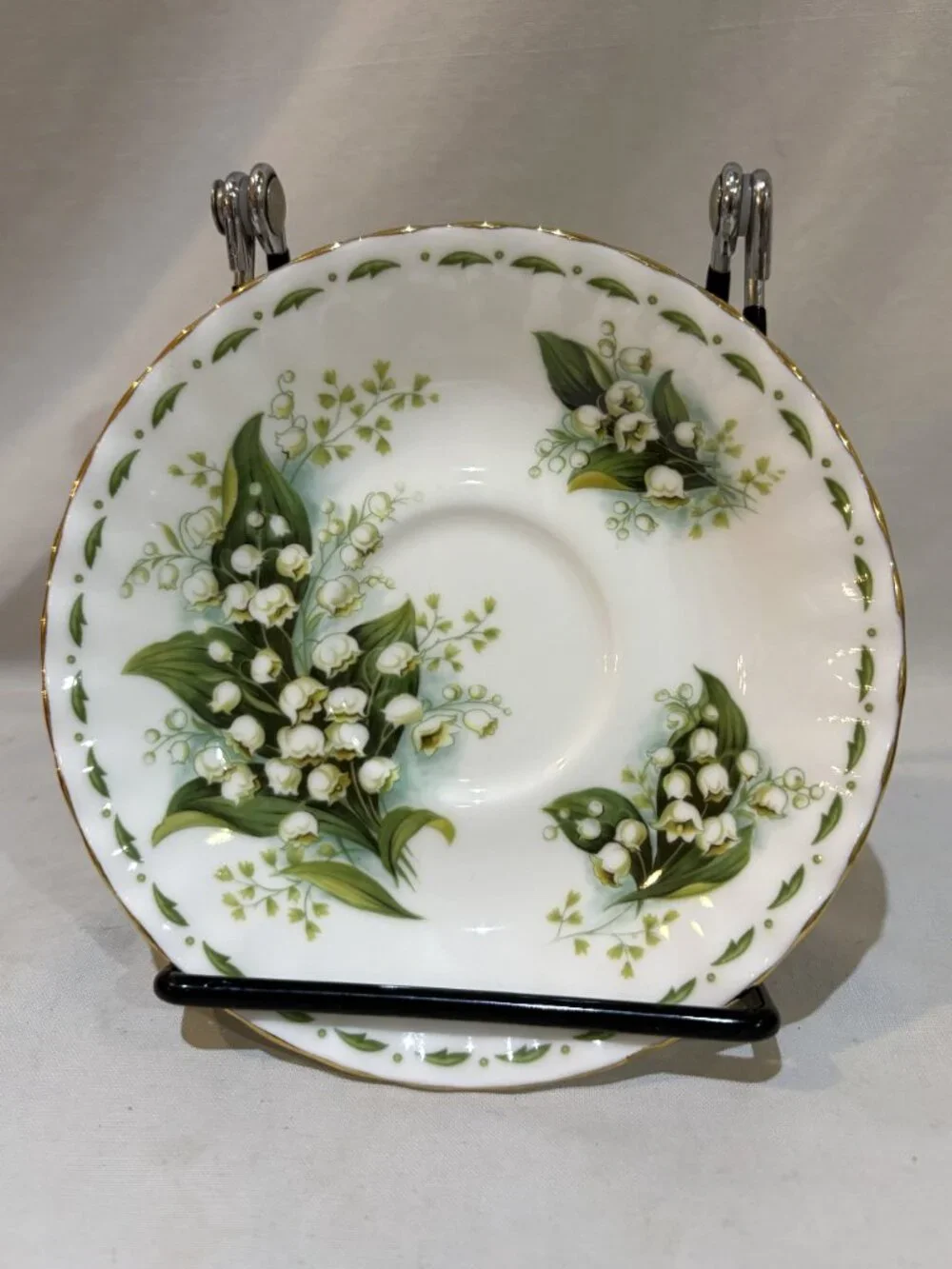 Royal Albert England Flower of the Month May Lily of the Valley Cup Saucer Set